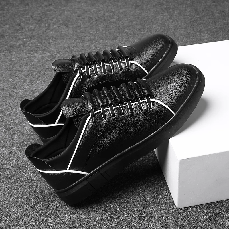 Classic Casual Men Shoes Male Sneakers Leather PU Board Shoes Spring Trend Flats Fashion Comfort White Vulcanized Platform Shoes
Classic Casual Men Shoes Male Sneakers Leather PU Board Shoes Spring Trend Flats Fashion Comfort White Vulcanized Platform Shoes