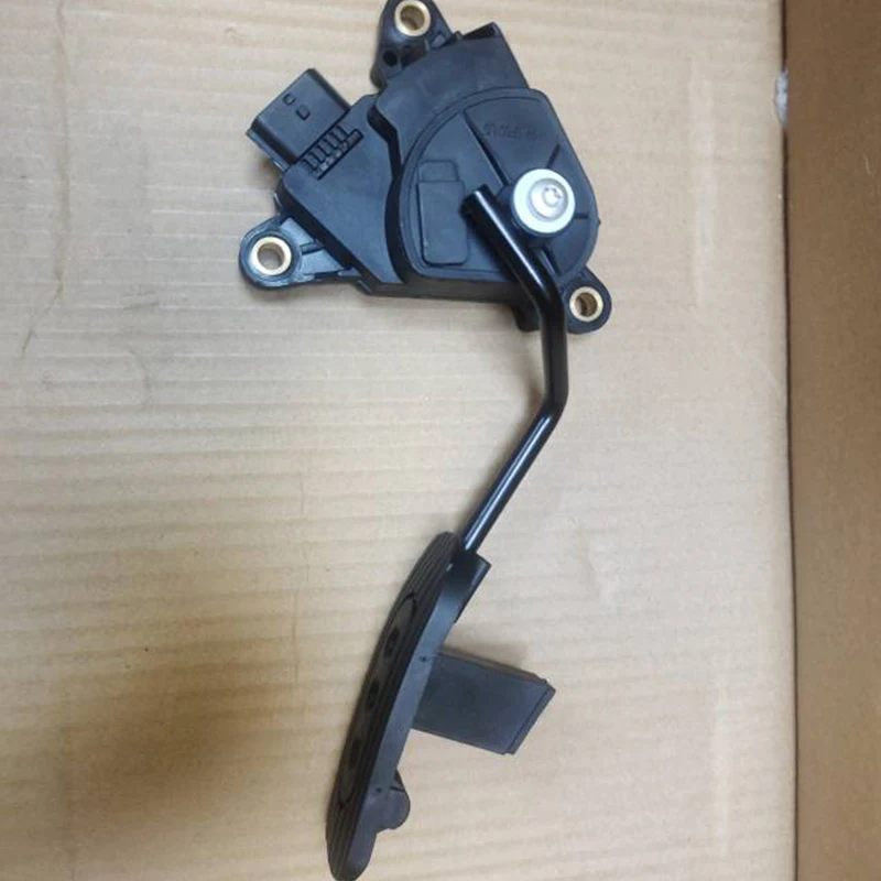 Accelerator pedal fixing bracket 2005-Ni ss an Ti id aS yl ph yL iw ei Modular controller mudguard sensor
Accelerator pedal fixing bracket 2005-Ni ss an Ti id aS yl ph yL iw ei Modular controller mudguard sensor