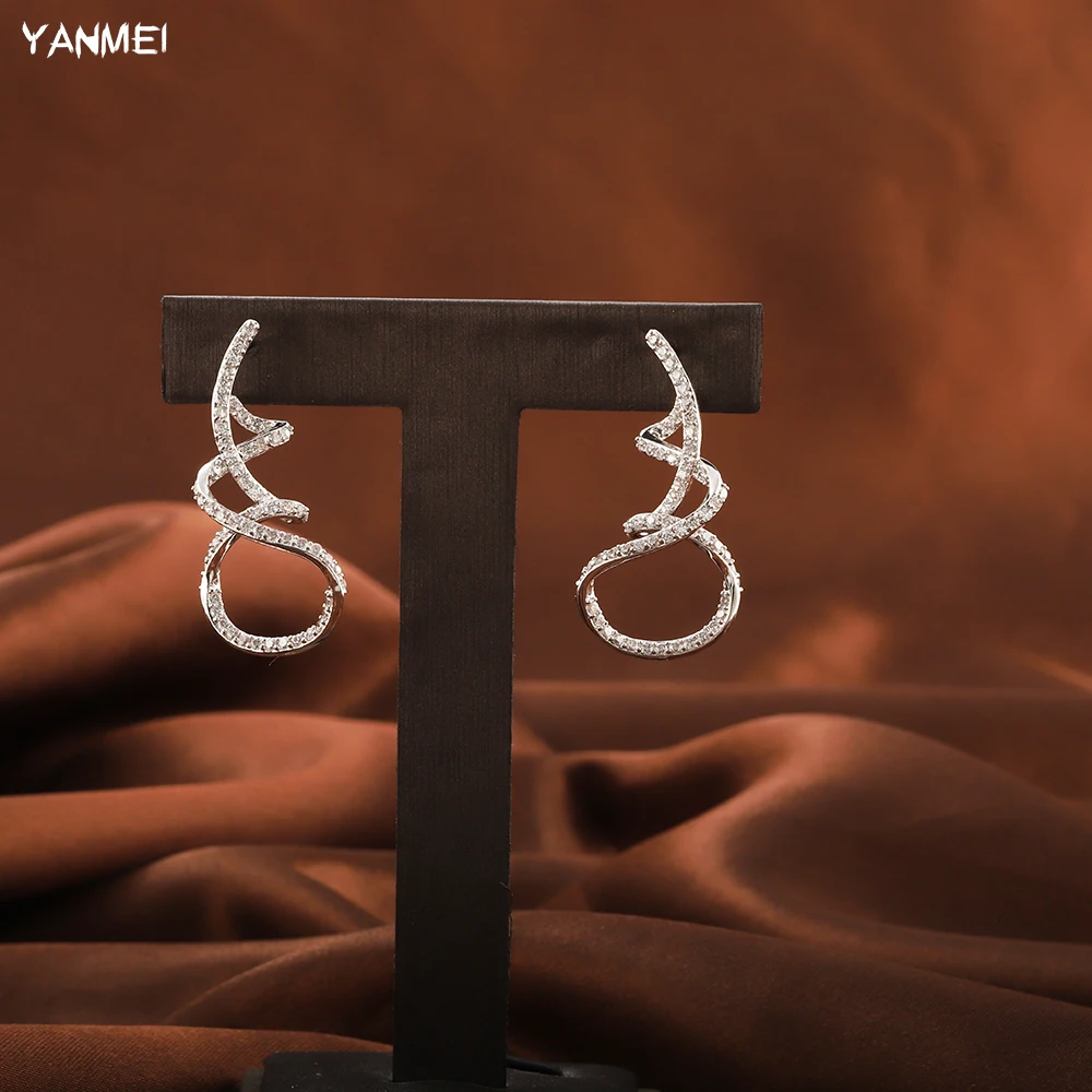 Geometric Spiral Tornado Earrings for Women Baroque Exotic Jewelry Noble Fashion Elegant Banquet Accessories сережки необычные
Geometric Spiral Tornado Earrings for Women Baroque Exotic Jewelry Noble Fashion Elegant Banquet Accessories сережки необычные