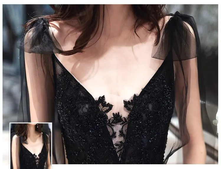 Black V-neck Evening Dress Noble Spaghetti Strap Prom Dress Elegant A-line Celebrity Banquet Dress Temperament Maxi Mesh Dress
Black V-neck Evening Dress Noble Spaghetti Strap Prom Dress Elegant A-line Celebrity Banquet Dress Temperament Maxi Mesh Dress