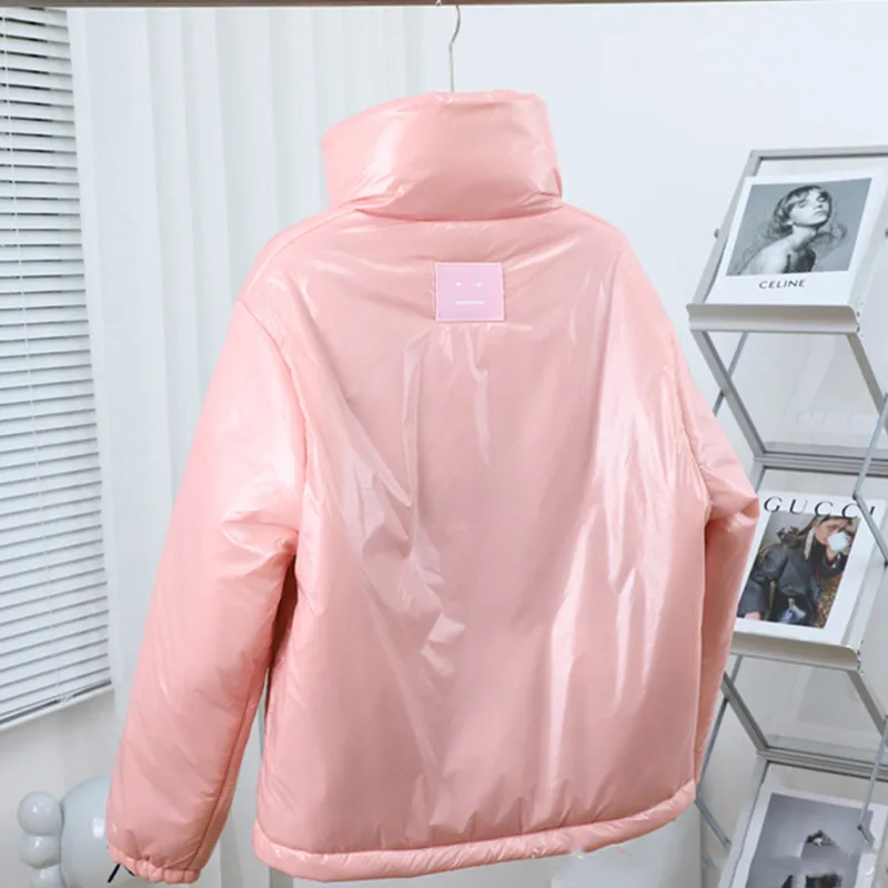 Unisex Zipper Down Coats Stand Collar Pink or Black Back Embroidered Waterproof Casual Women and Men Loose Jacket Winter
Unisex Zipper Down Coats Stand Collar Pink or Black Back Embroidered Waterproof Casual Women and Men Loose Jacket Winter