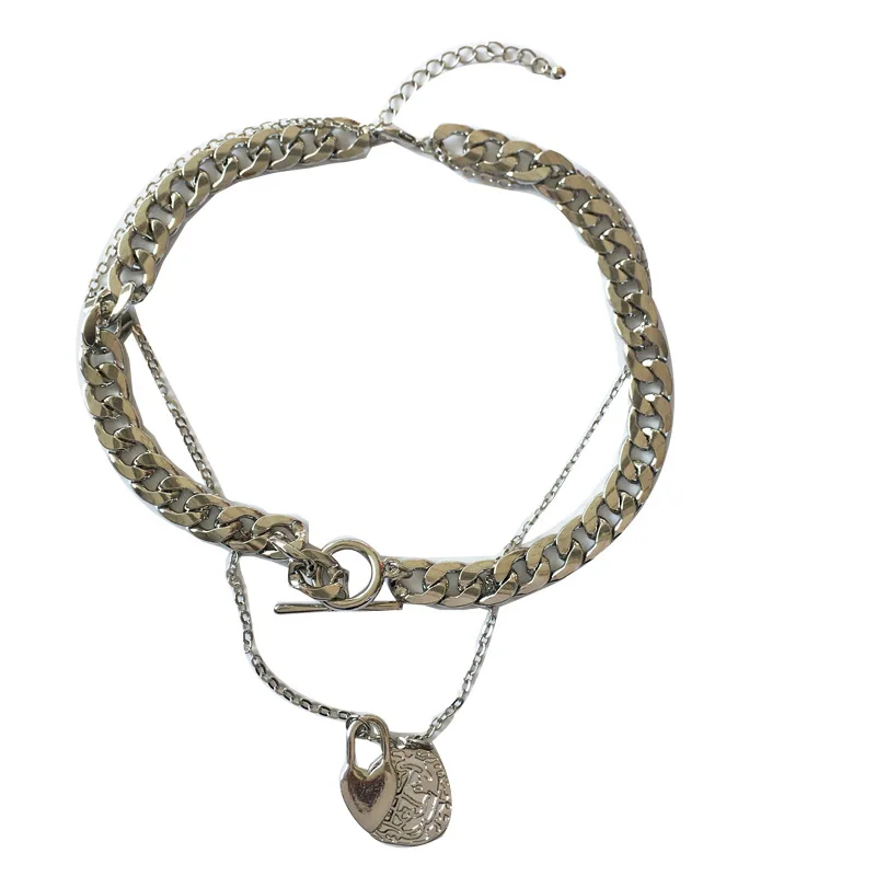 Dark Gothic Heart Lock Pendant Necklace Punk Hip Hop Thick Chain Choker Necklace Jewelry for Men and Women Gift
Dark Gothic Heart Lock Pendant Necklace Punk Hip Hop Thick Chain Choker Necklace Jewelry for Men and Women Gift