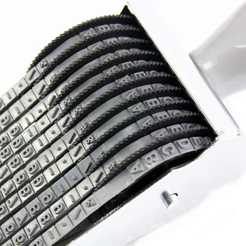 Multipurpose 10 Digit Alphabet Rolling Rubber Stamp English Letter Number Emboss DIY Scrapbooking Roller Stationery
Multipurpose 10 Digit Alphabet Rolling Rubber Stamp English Letter Number Emboss DIY Scrapbooking Roller Stationery