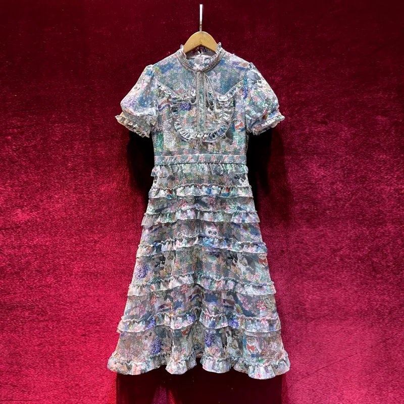 Retro printing, heavy industry, light luxury, palace style, thin temperament, cake skirt, high-definition dress, summer 2021 new
Retro printing, heavy industry, light luxury, palace style, thin temperament, cake skirt, high-definition dress, summer 2021 new
