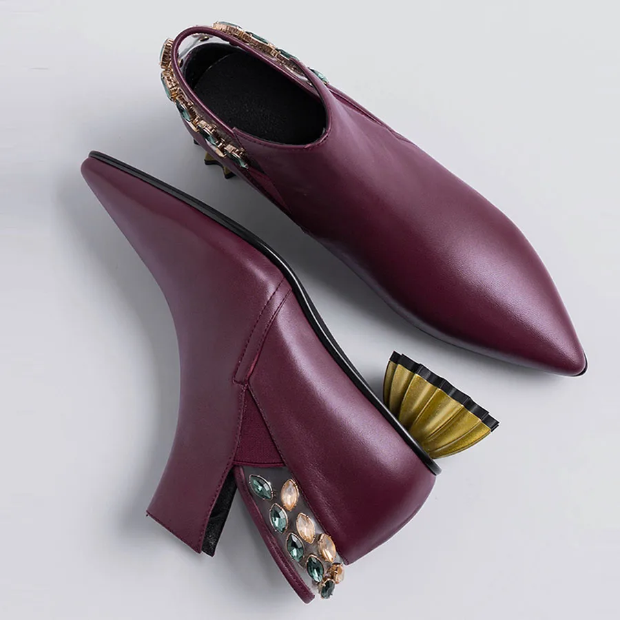 Prova Perfetto luxury rhinestone embellish women ankle boot cow leather pointed toe middle heel chelsea boot strange style heels
Prova Perfetto luxury rhinestone embellish women ankle boot cow leather pointed toe middle heel chelsea boot strange style heels