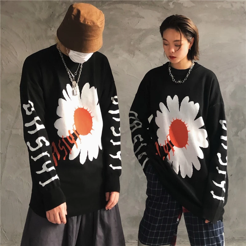 Unisex couple clothes floral loose knitted pullovers fashion brand black streetwear Korean Harajuku style autumn sweater women
Unisex couple clothes floral loose knitted pullovers fashion brand black streetwear Korean Harajuku style autumn sweater women
