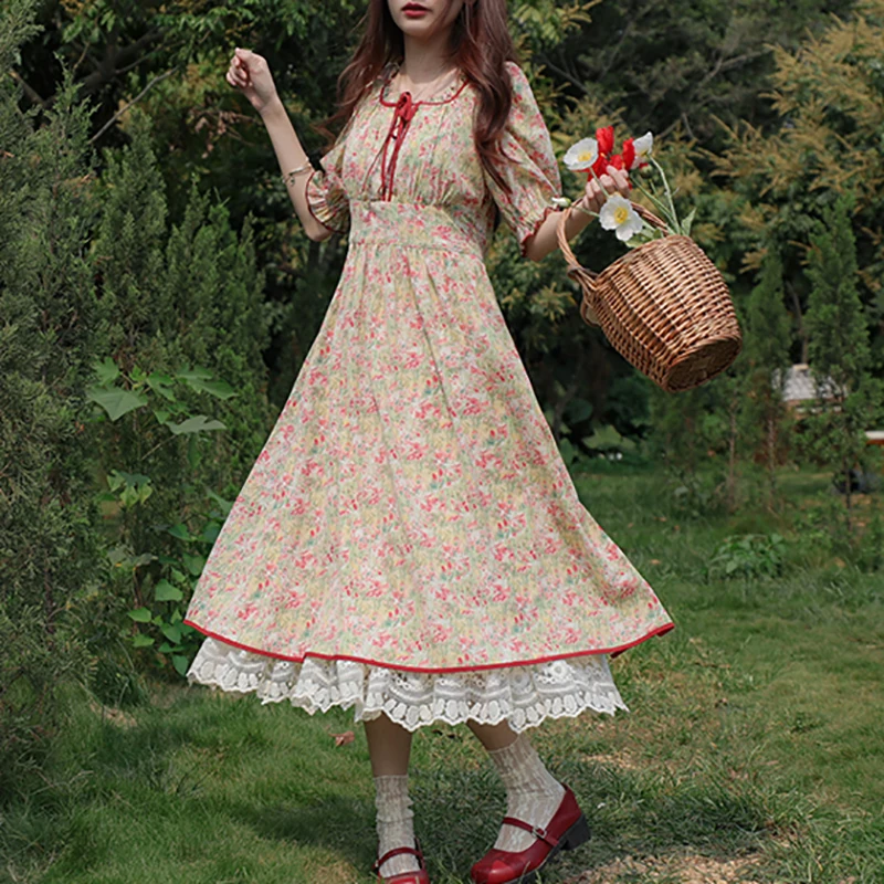 SHENGPALAE Oil Painting Lace Spliced Floral Derss Women's Summer 2021 New Square Collar Loose Puff Short Sleeve Mid-calf Dresses
SHENGPALAE Oil Painting Lace Spliced Floral Derss Women's Summer 2021 New Square Collar Loose Puff Short Sleeve Mid-calf Dresses