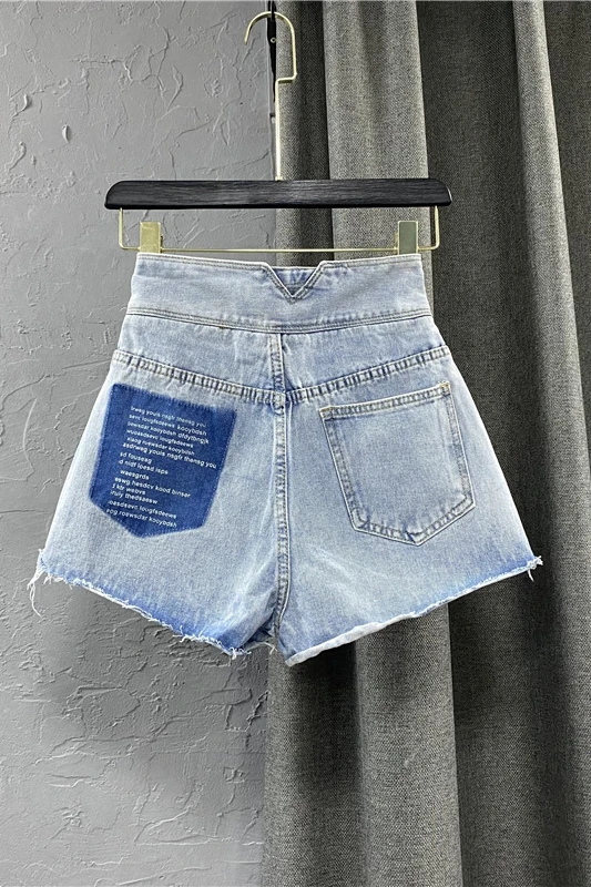 Letter Contrast Color High Waist Jeans Female 2021 Spring New Blue Slim Waist Loose Short Pants Fashion
Letter Contrast Color High Waist Jeans Female 2021 Spring New Blue Slim Waist Loose Short Pants Fashion