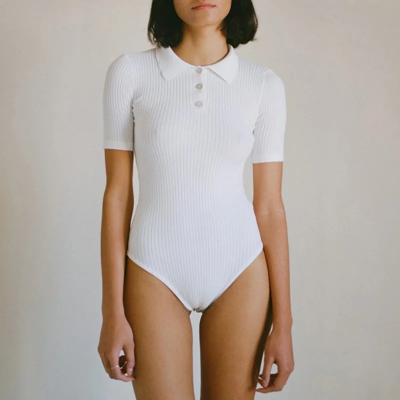 2020 Summer New Fashion Girl Female Elasticity White Knitting Women Button Front Polo Neck Ribbed Knitted Bodysuit Y74E
2020 Summer New Fashion Girl Female Elasticity White Knitting Women Button Front Polo Neck Ribbed Knitted Bodysuit Y74E