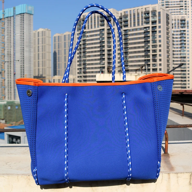 Summer Bright Luxury Bag Large Bag Woman Shoulder Bag Travel Bag Big Light Neoprene Swimming Outdoors Handbags for Women 2021
Summer Bright Luxury Bag Large Bag Woman Shoulder Bag Travel Bag Big Light Neoprene Swimming Outdoors Handbags for Women 2021