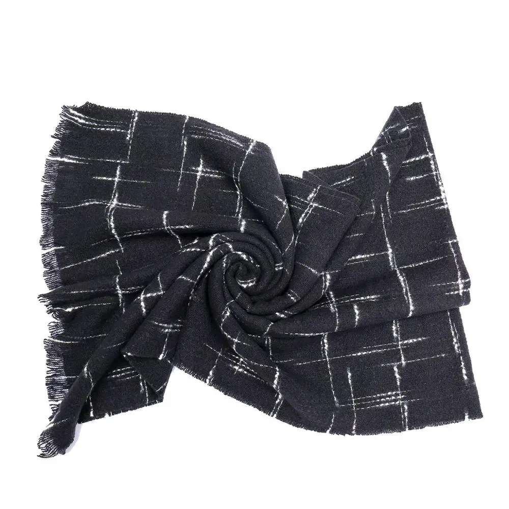 2020 New women's autumn winter tassels Thick Warm Shawls fashion leisure well striped 180 cm scarf
2020 New women's autumn winter tassels Thick Warm Shawls fashion leisure well striped 180 cm scarf