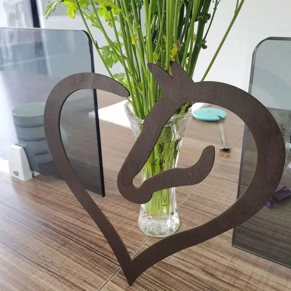 New Vintage Gift Wooden Horse Heart Sign Horses Leave Hoofprint on Your Heart Desktop Valentines Day Home Decor Wall Art Craft
New Vintage Gift Wooden Horse Heart Sign Horses Leave Hoofprint on Your Heart Desktop Valentines Day Home Decor Wall Art Craft