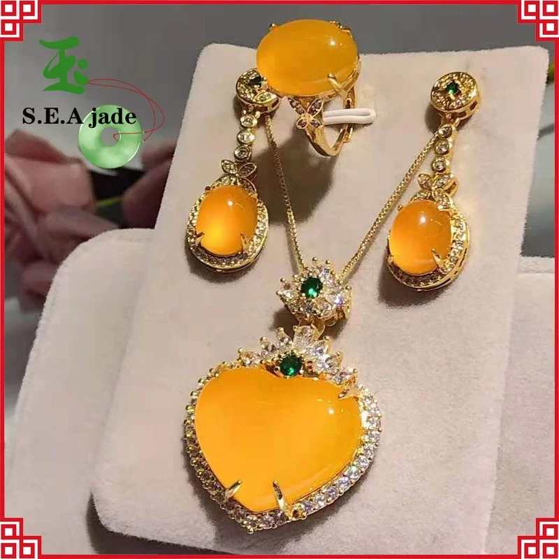 Natural 925 silver inlaid chalcedony three-piece pendant ring earrings new love set Luxury women's gifts earring set
Natural 925 silver inlaid chalcedony three-piece pendant ring earrings new love set Luxury women's gifts earring set