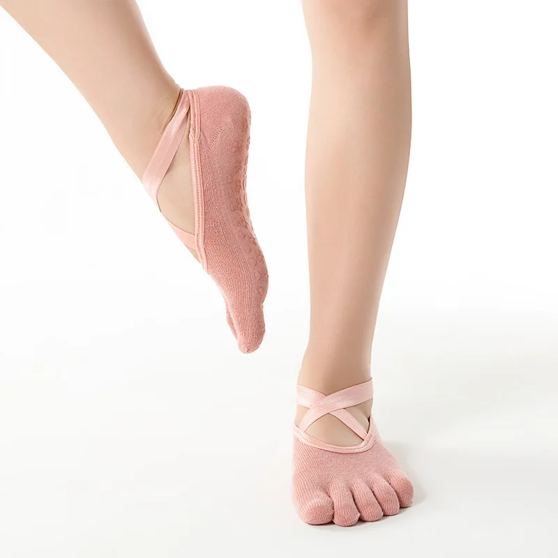 1 Pair Women Yoga Socks Quick-Dry Anti Slip Silicone Gym Pilates Ballet Socks Fitness Sport Socks Cotton Breathable Elasticity
1 Pair Women Yoga Socks Quick-Dry Anti Slip Silicone Gym Pilates Ballet Socks Fitness Sport Socks Cotton Breathable Elasticity