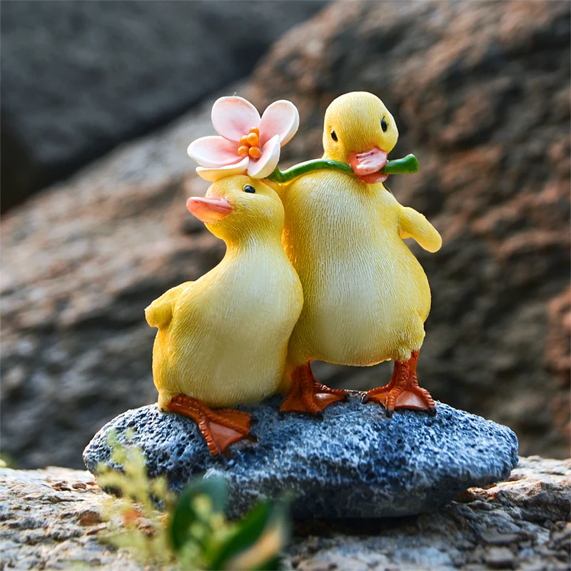 Cute duck decoration creative resin simulation animal micro-landscape garden sculpture couple decoration pond decoration crafts
Cute duck decoration creative resin simulation animal micro-landscape garden sculpture couple decoration pond decoration crafts