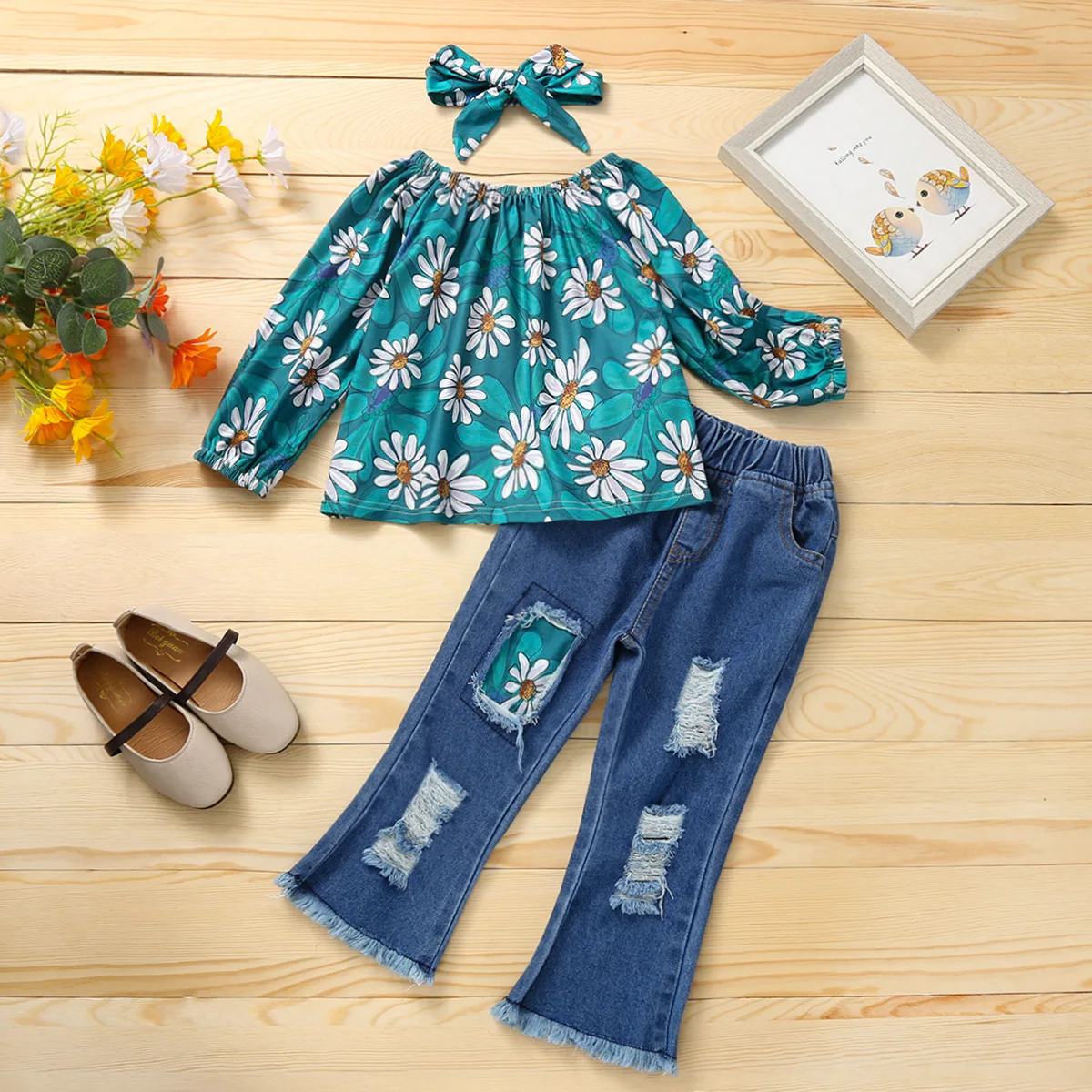 Newborn Baby Girl Clothes Set Printing Long Sleeve Tops Ripped Denim Trousers Headband 3Pcs Outfits Casual Infant Clothing
Newborn Baby Girl Clothes Set Printing Long Sleeve Tops Ripped Denim Trousers Headband 3Pcs Outfits Casual Infant Clothing