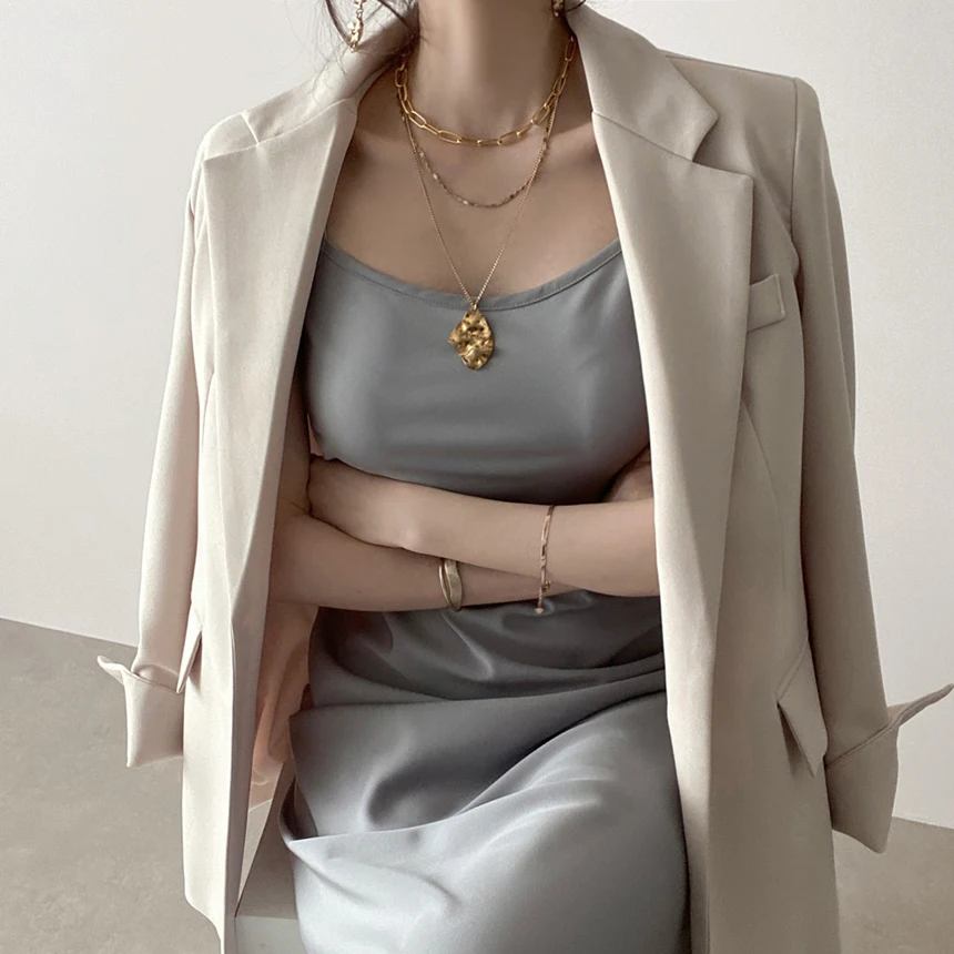 Kimotimo Women Solid Formal Blazers Korean Chic 2021 Spring New Temperament Occupation Loose Casual England Style Suits Office
Kimotimo Women Solid Formal Blazers Korean Chic 2021 Spring New Temperament Occupation Loose Casual England Style Suits Office