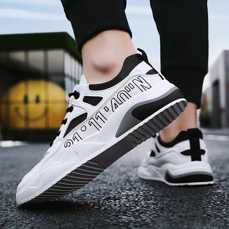 Lcxmnd men's shoes spring new fashion shoes Korean fashion mid top men's small white casual board shoes
Lcxmnd men's shoes spring new fashion shoes Korean fashion mid top men's small white casual board shoes