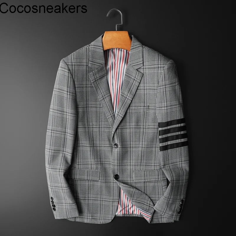New Spring and autumn suit coat men's Korean version slim fit simple lattice youth handsome guy big size business casual suit
New Spring and autumn suit coat men's Korean version slim fit simple lattice youth handsome guy big size business casual suit