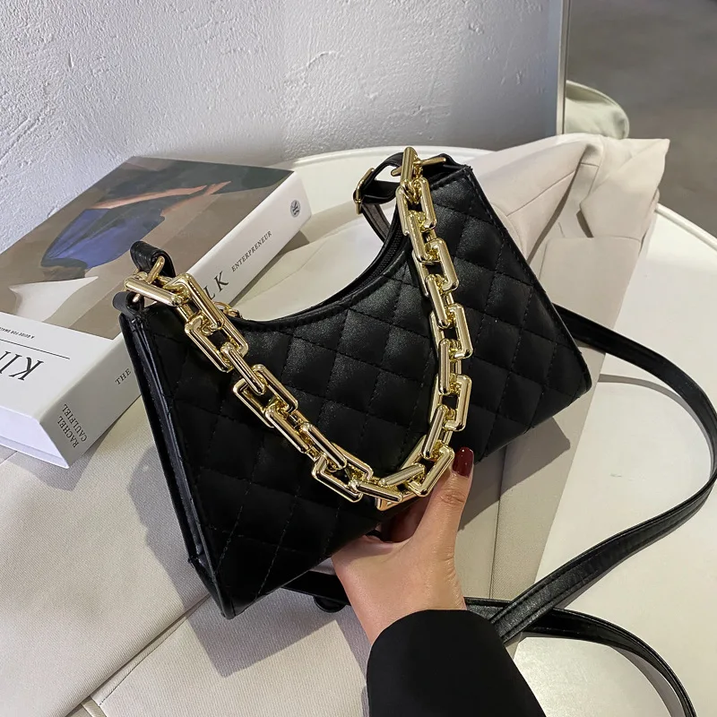 2021 Autumn New Women Shoulder Bag Fashion Design Chain Underarm Bag Womens Crossbody Messenger Bags PU Baguette Bag Female
2021 Autumn New Women Shoulder Bag Fashion Design Chain Underarm Bag Womens Crossbody Messenger Bags PU Baguette Bag Female