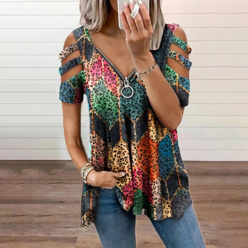 V Neck Zipper Short Sleeve Top Summer Sexy Women Printed Hollow Out T Shirt Fashion Loose Off Shoulder Casual Plus Size Shirts 
V Neck Zipper Short Sleeve Top Summer Sexy Women Printed Hollow Out T Shirt Fashion Loose Off Shoulder Casual Plus Size Shirts