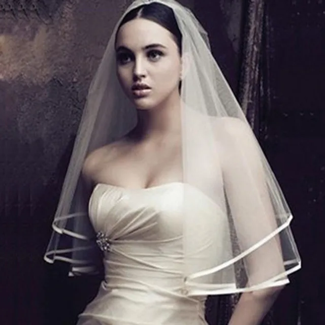 Cheap Wedding Veils With Comb Wedding Accessories Bridal Headwear Ivory Veil Short Bride Head Veil Birdcage Two-layer Satin Edge
Cheap Wedding Veils With Comb Wedding Accessories Bridal Headwear Ivory Veil Short Bride Head Veil Birdcage Two-layer Satin Edge