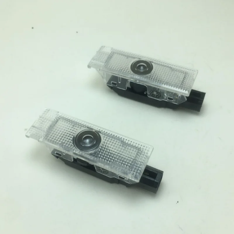 2pcs for Alfa Romeo LED Car Welcome Light Courtesy Door Logo Light for Alfa Romeo Giulietta 159 Giulia Mito Stelvio Brera 
2pcs for Alfa Romeo LED Car Welcome Light Courtesy Door Logo Light for Alfa Romeo Giulietta 159 Giulia Mito Stelvio Brera