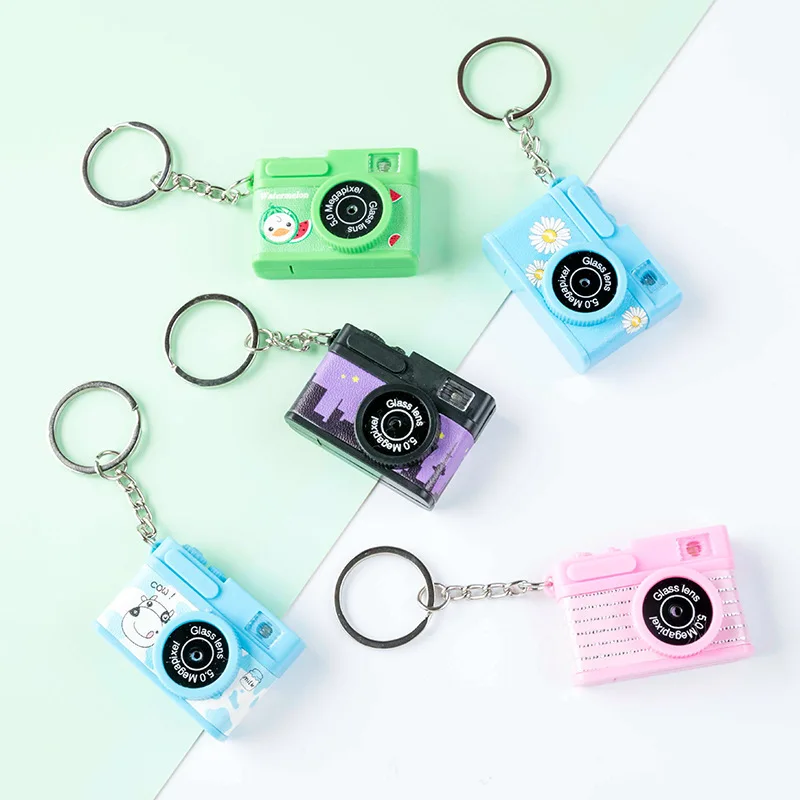 Creative Bag Accessories Key Chain Fashion Daisy Camera Led Light Emitting KeyRing Mobile Phone Case Hanging KeyRing Ornament
Creative Bag Accessories Key Chain Fashion Daisy Camera Led Light Emitting KeyRing Mobile Phone Case Hanging KeyRing Ornament