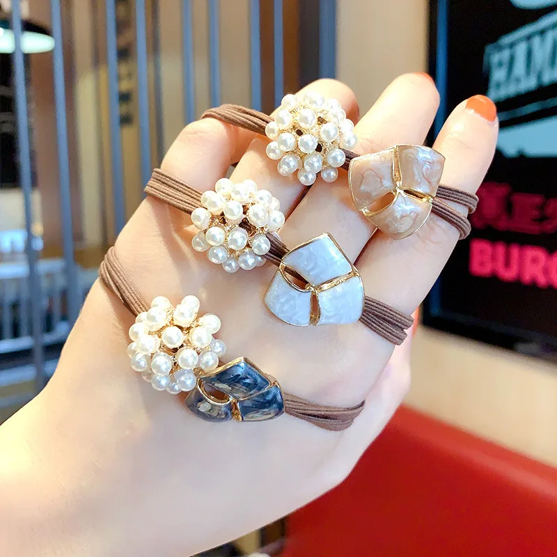 LATS Simple Versatile Pearl Hair Ties for Women Girl Korean Hair Rope Rubber Band New Headwear 2021 Summer Hair Accessories
LATS Simple Versatile Pearl Hair Ties for Women Girl Korean Hair Rope Rubber Band New Headwear 2021 Summer Hair Accessories