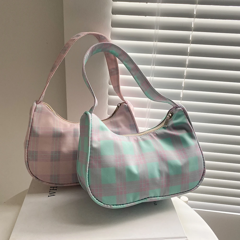 Fashion Women Plaid Printing Shoulder Underarm Bag Casual All-match Ladies Small Hobos Handbag Female Travel Mini Purse Hot Sale
Fashion Women Plaid Printing Shoulder Underarm Bag Casual All-match Ladies Small Hobos Handbag Female Travel Mini Purse Hot Sale