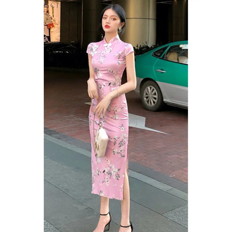 Real shot ladies temperament Slim printing improved cheongsam party dress 2020 new fashion retro split elegant and sexy dress
Real shot ladies temperament Slim printing improved cheongsam party dress 2020 new fashion retro split elegant and sexy dress