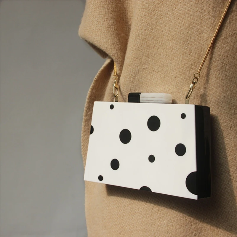 Women Lady Acrylic Black White Box Clutch Handbag Evening Bag Party Prom Purse
Women Lady Acrylic Black White Box Clutch Handbag Evening Bag Party Prom Purse