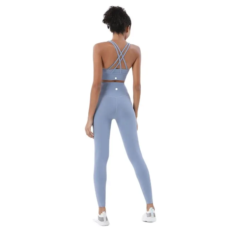 3.0 One-Piece Cutting Yoga Fitness Leggings Soft Naked-Feel Sport Bra Women's Tights High Waist Gym Jogging Fitness Athletic Set
3.0 One-Piece Cutting Yoga Fitness Leggings Soft Naked-Feel Sport Bra Women's Tights High Waist Gym Jogging Fitness Athletic Set