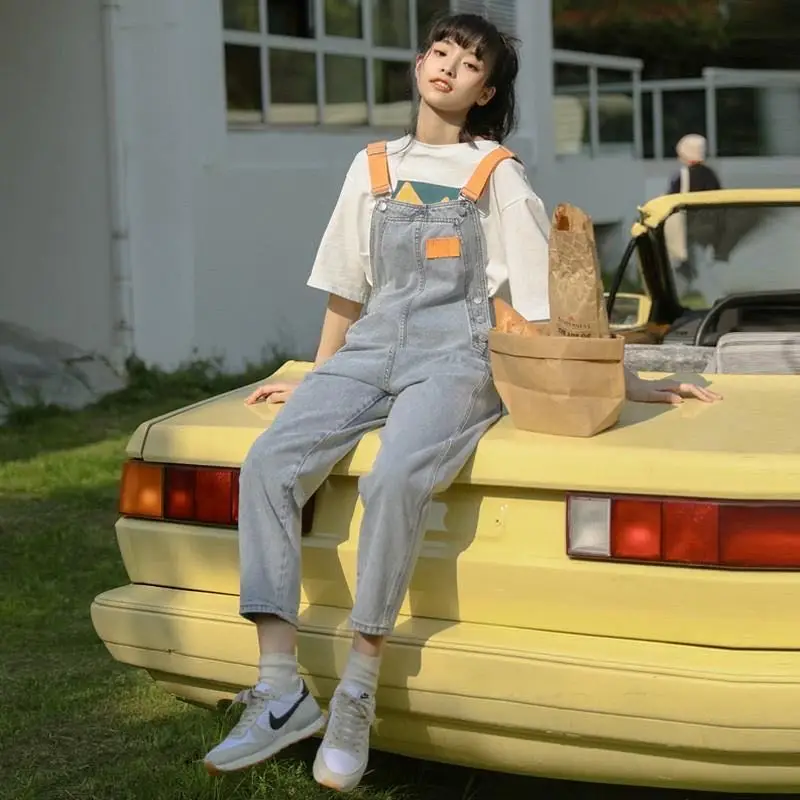 Woman's Denim Jumpsuits Korean Preppy Style High Waist Denim Trousers Straight Loose Girly Casual Big Pocket 2021 Women Overalls
Woman's Denim Jumpsuits Korean Preppy Style High Waist Denim Trousers Straight Loose Girly Casual Big Pocket 2021 Women Overalls