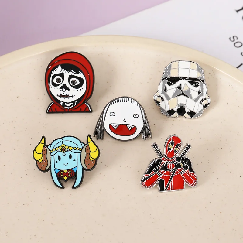 Star Wars Brooch Pin Enamel Vader Deadpool Badge Lapel Pin Men Women Movie Jewelry
Star Wars Brooch Pin Enamel Vader Deadpool Badge Lapel Pin Men Women Movie Jewelry
