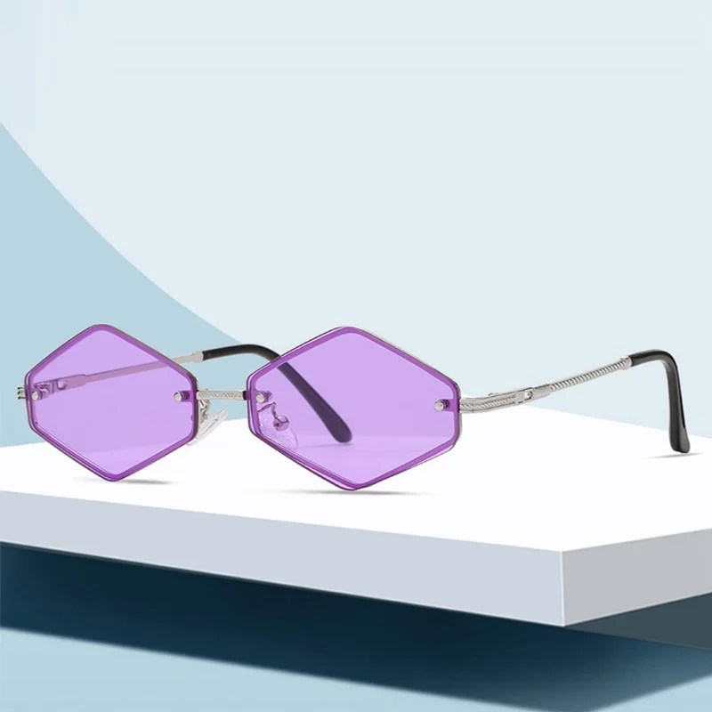 Retro Women's Diamond Sunglasses Men Metal Frame Rimless Shades Brand Small Cat Eye Sun Glasses For Female Oculos de sol UV400
Retro Women's Diamond Sunglasses Men Metal Frame Rimless Shades Brand Small Cat Eye Sun Glasses For Female Oculos de sol UV400