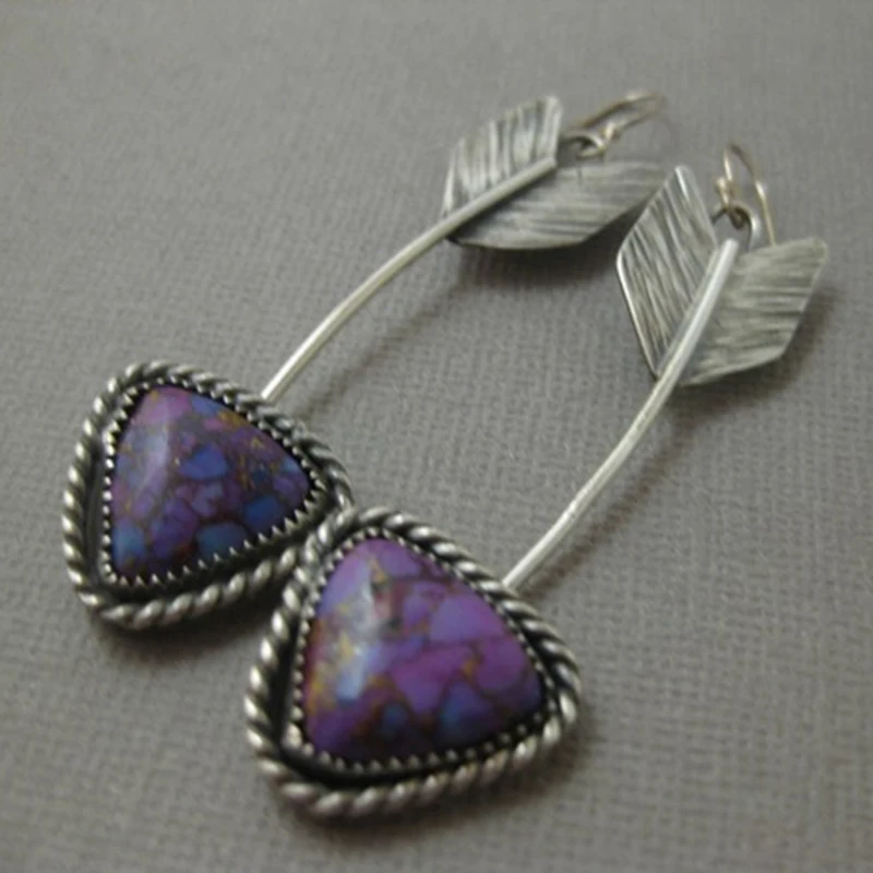 Vintage Boho Personality Arrow Earring Green Purple Resin Metal Long Hanging Earrings For Women Ear Accessories Jewelry 03D491
Vintage Boho Personality Arrow Earring Green Purple Resin Metal Long Hanging Earrings For Women Ear Accessories Jewelry 03D491