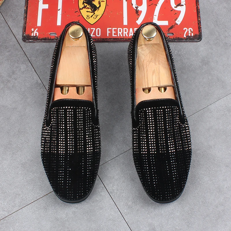 British style mens fashion punk nightclub dress soft leather shoes slip-on smoking slippers rhinestone lazy shoe summer loafers
British style mens fashion punk nightclub dress soft leather shoes slip-on smoking slippers rhinestone lazy shoe summer loafers