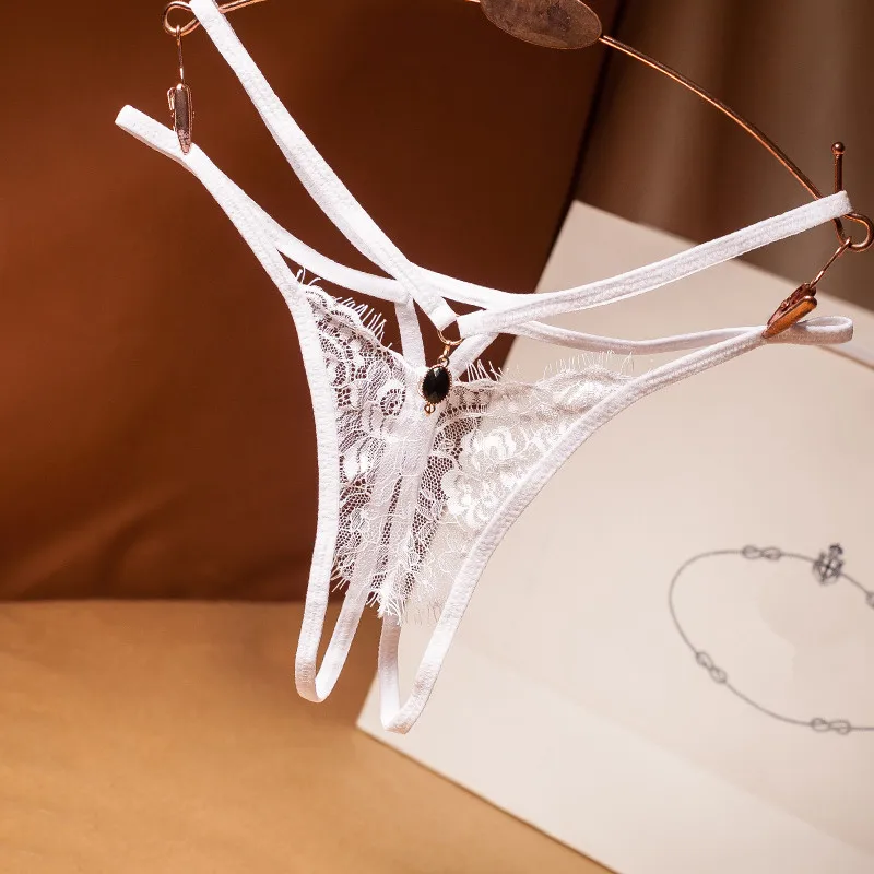 Women Lace Sexy Panties Cross-Strap Ultra-Thin Hollow Underwear Ladies Lingerie Exotic Open Crotch G-String Hot Briefs Thong
Women Lace Sexy Panties Cross-Strap Ultra-Thin Hollow Underwear Ladies Lingerie Exotic Open Crotch G-String Hot Briefs Thong