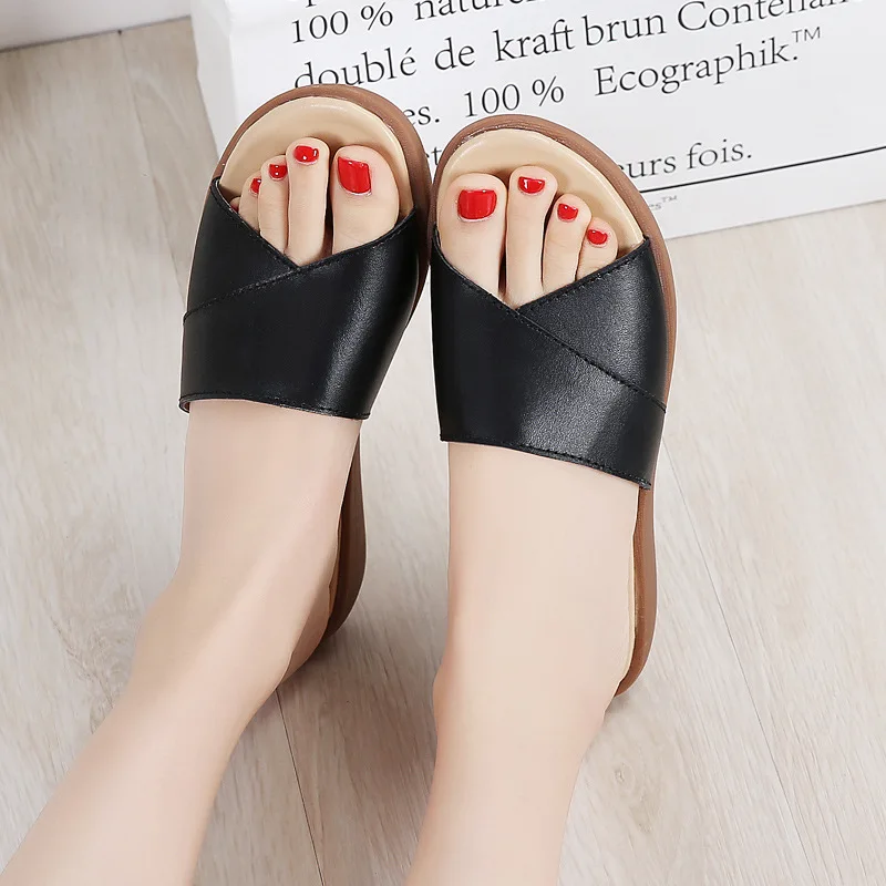 Genuine Leather Cow Leather Slippers Women Summer Shoes Woman Flats Slides High Quality Fashion Slippers Ladies Plus Size Shoes
Genuine Leather Cow Leather Slippers Women Summer Shoes Woman Flats Slides High Quality Fashion Slippers Ladies Plus Size Shoes