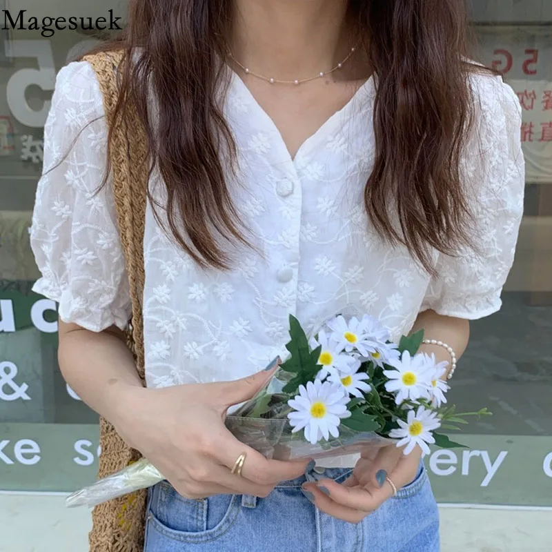 Embroidered Floral Sweet Summer Blouse Women 2021 New V Neck Short Sleeve White Cotton Woman's Shirt Fashion Loose Tops 14822
Embroidered Floral Sweet Summer Blouse Women 2021 New V Neck Short Sleeve White Cotton Woman's Shirt Fashion Loose Tops 14822