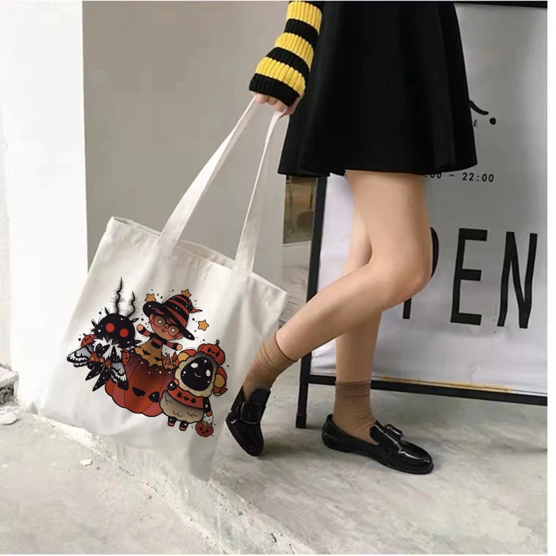 Women Black Rabbit Printing Cotton Canvas Shopper Bag Girl Harajuku 90s Y2K Classic Vintage Shoulder Handbag Female Bolsa Compra 
Women Black Rabbit Printing Cotton Canvas Shopper Bag Girl Harajuku 90s Y2K Classic Vintage Shoulder Handbag Female Bolsa Compra