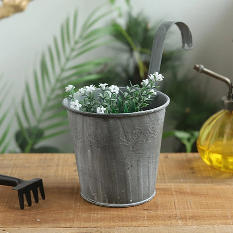 5Pcs Succulent Plants Flower Bucket Vintage Metal Iron Hanging Flower Pot for Fence Balcony Garden Planter Home Decor
5Pcs Succulent Plants Flower Bucket Vintage Metal Iron Hanging Flower Pot for Fence Balcony Garden Planter Home Decor
