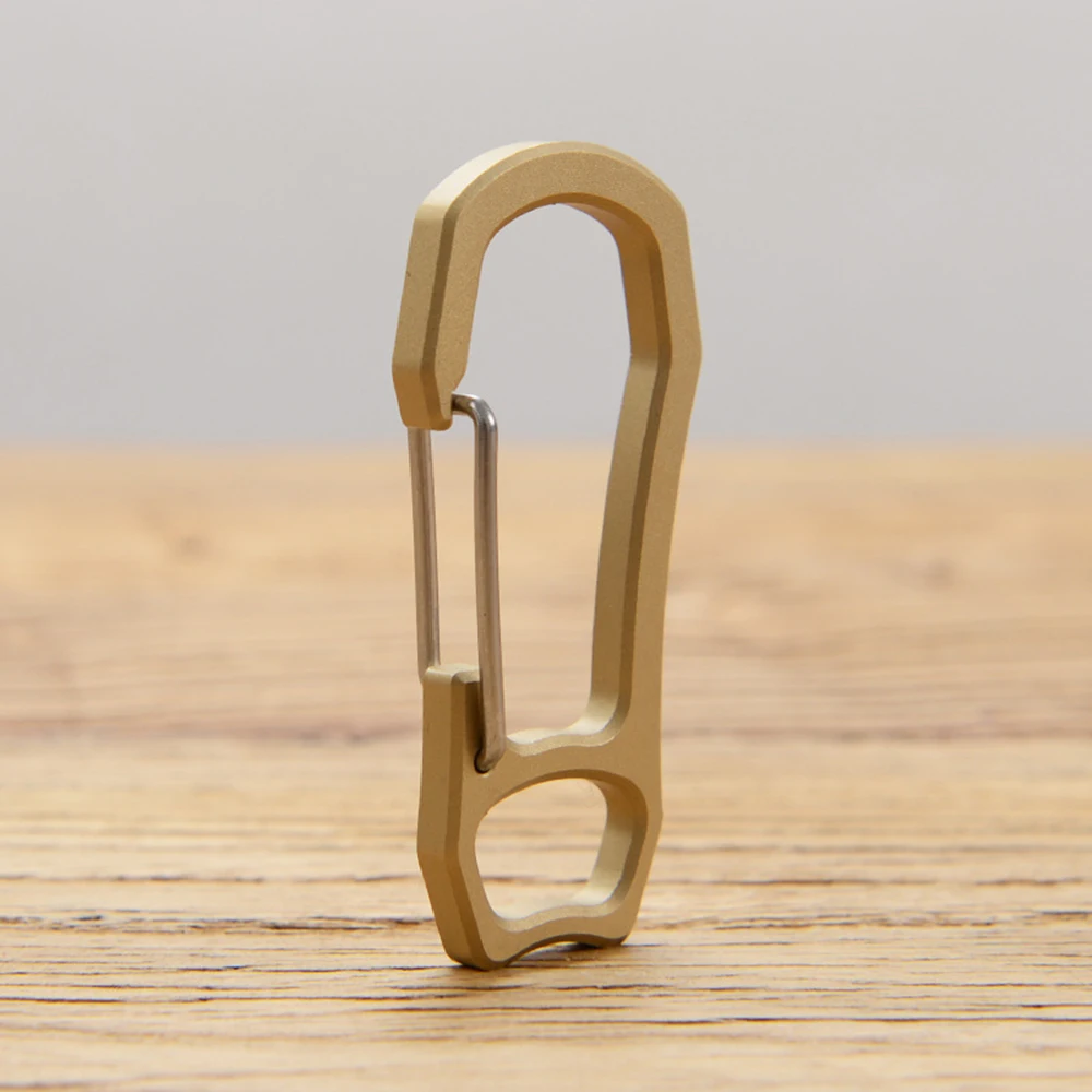 1Pcs Solid Brass Carabiner Key Ring Key Chain Buckle Clip Snap Hook Handbag Clasp Multi Carry For Keychain Whistle 2020 New Hot
1Pcs Solid Brass Carabiner Key Ring Key Chain Buckle Clip Snap Hook Handbag Clasp Multi Carry For Keychain Whistle 2020 New Hot