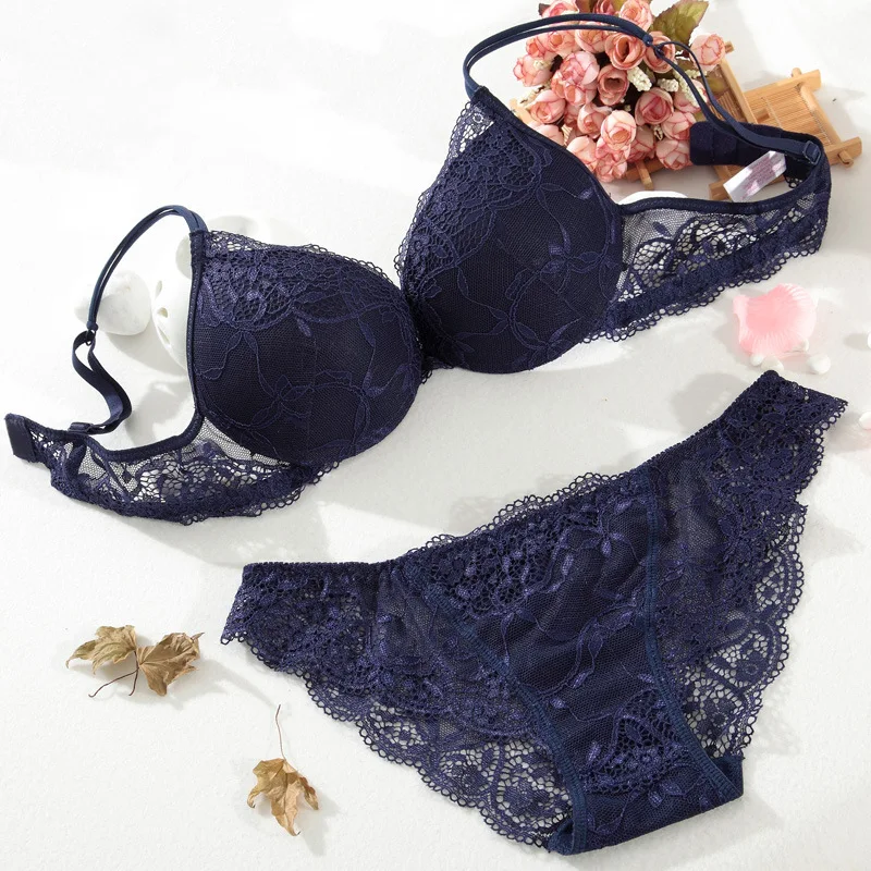 Fashion Women Underwear set sexy Lace Honeymoon Lingerie Push Up Bra and Panty Set Low Waist Brief panties Bralette Bridal gift
Fashion Women Underwear set sexy Lace Honeymoon Lingerie Push Up Bra and Panty Set Low Waist Brief panties Bralette Bridal gift