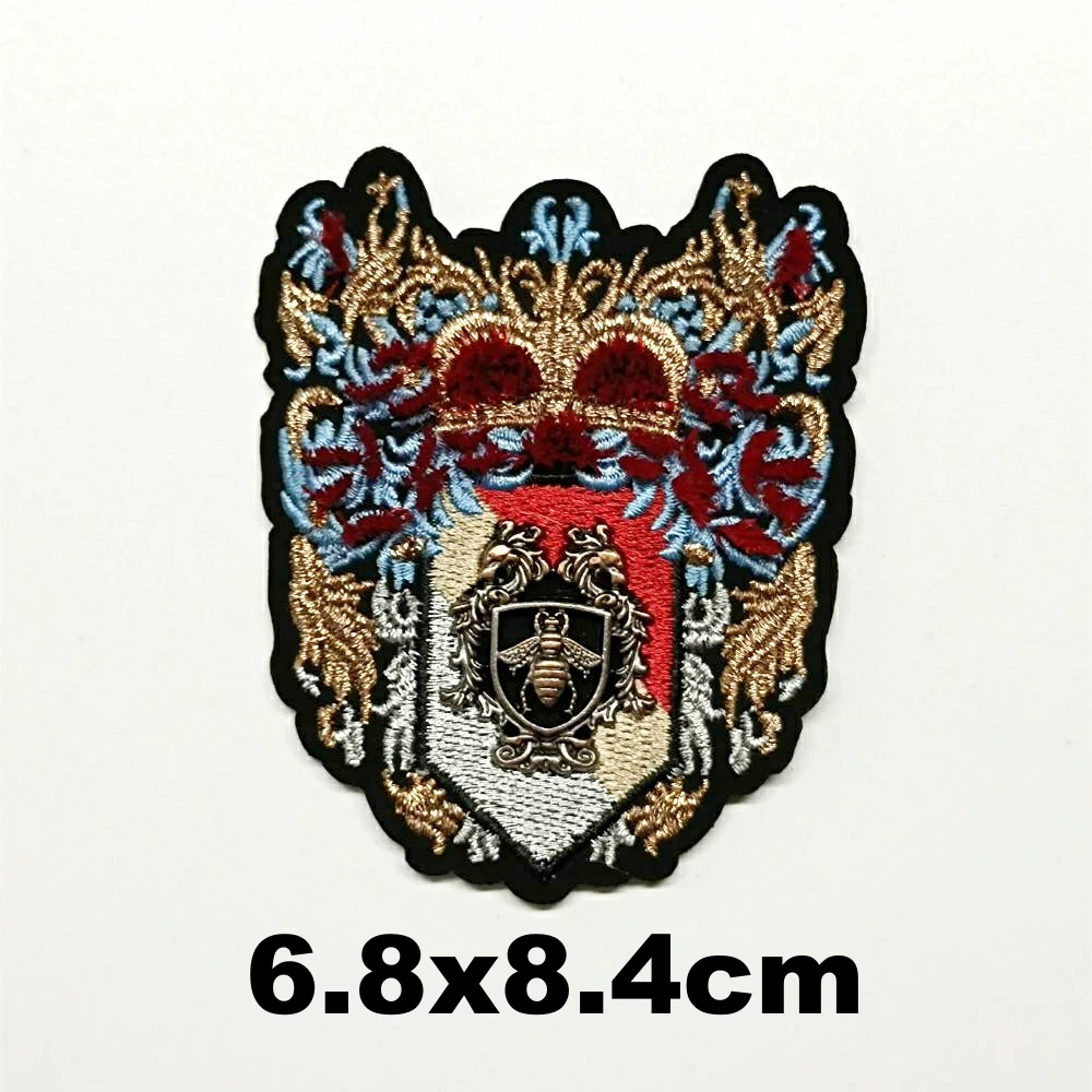 Accessory embroidery metal crown dinosaur bee leaf embroideried patches for clothing AZ-3192
Accessory embroidery metal crown dinosaur bee leaf embroideried patches for clothing AZ-3192