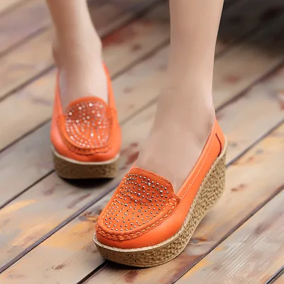 2021 spring and autumn new sneakers thick-soled leather fashion large size flat casual shoes
2021 spring and autumn new sneakers thick-soled leather fashion large size flat casual shoes