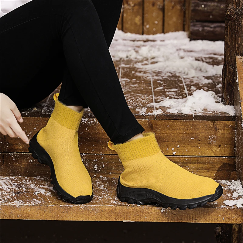 Women's winter boots, High-top warm velvet women's shoes, the trend of autumn and winter, new casual flying knit socks shoes
Women's winter boots, High-top warm velvet women's shoes, the trend of autumn and winter, new casual flying knit socks shoes
