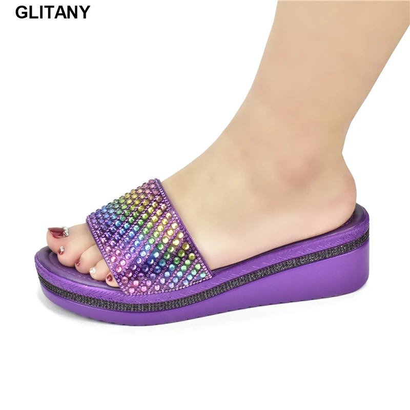 Latest Design African Women Party Pumps Decorated with Rhinestone Wedding Shoes for Women Bride Womens Platform Heels Plus Size
Latest Design African Women Party Pumps Decorated with Rhinestone Wedding Shoes for Women Bride Womens Platform Heels Plus Size