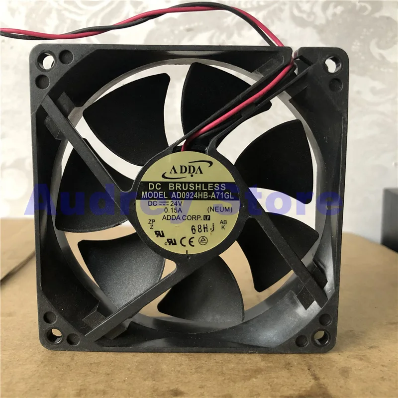 Оригинальный инверторный вентилятор ADDA AD0924HB-A71GL 92*92*25 мм 9025 24 в А
Оригинальный инверторный вентилятор ADDA AD0924HB-A71GL 92*92*25 мм 9025 24 в А